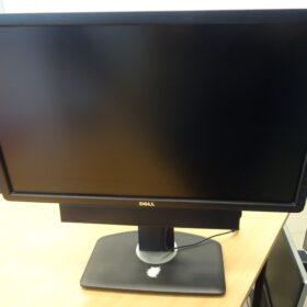 MONITOR DELL U2312HM [150/2025/17b]