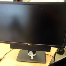 MONITOR DELL U2312HM [150/2025/7b]