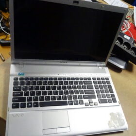 NOTEBOOK SONY VAIO VPC-F13M1E [34/2026/7]