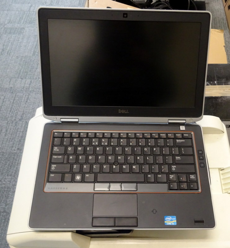 KOMPUTER DELL LATITUDE E6320 (59/2026/9)