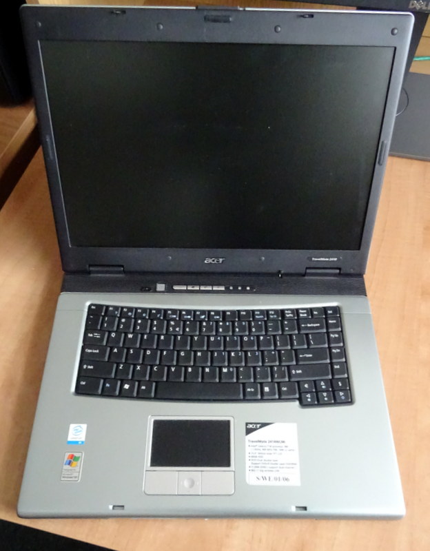 KOMPUTER NOTEBOOK ACER TRAVELMATE 2414 WLM (62/2026/3)