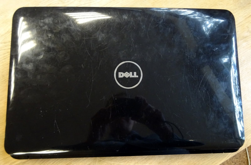 NOTEBOOK DELL VOSTRO 1015 (100/2026/13) - obrazek 2