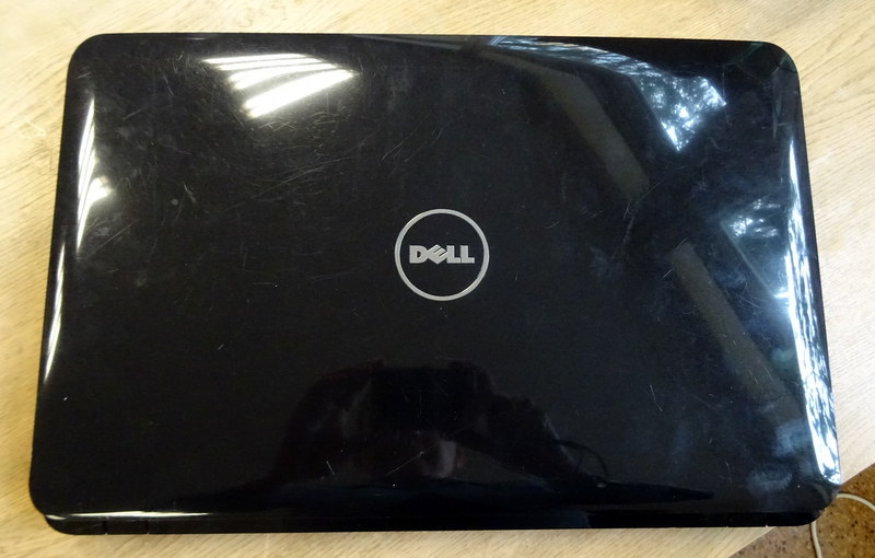 NOTEBOOK DELL VOSTRO 1015 (100/2026/9) - obrazek 2